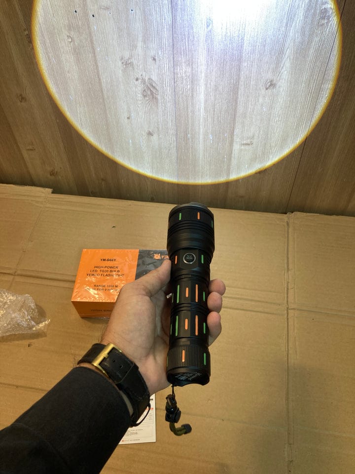 Ultimate Lighting Combo – Tactical Torch + Emergency Light (15% OFF Bundle)